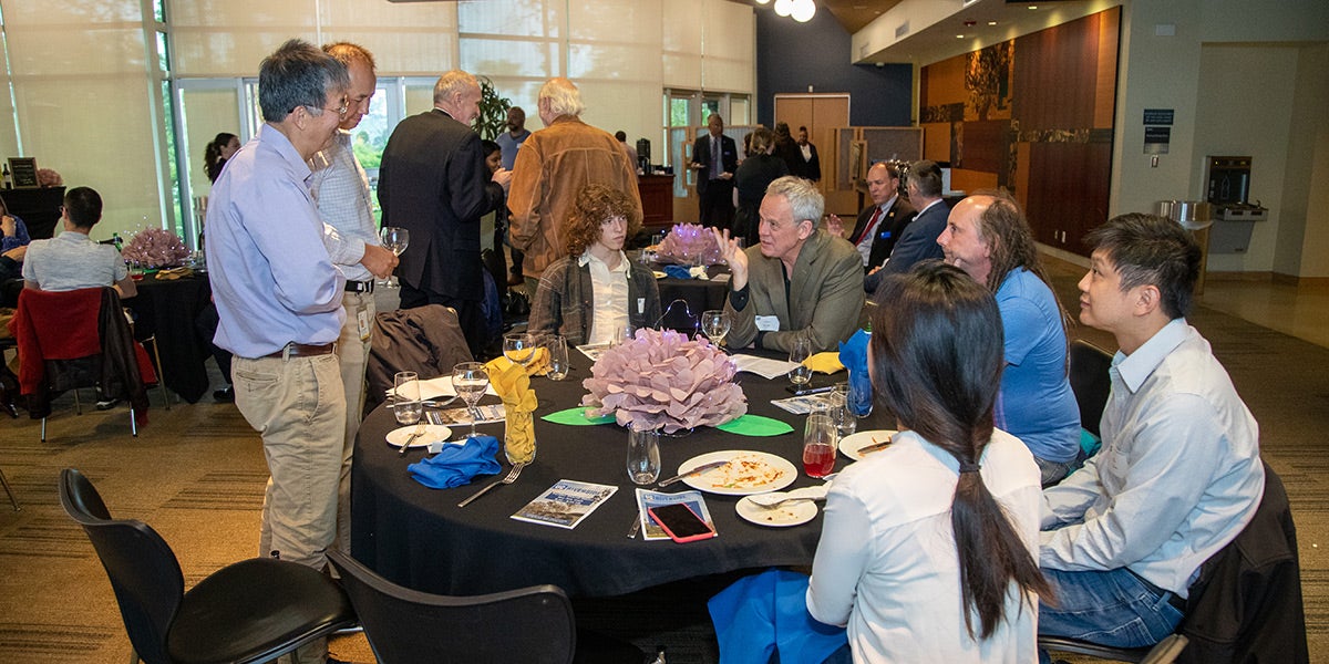 Group of UCR Alumni gathered together for dinner